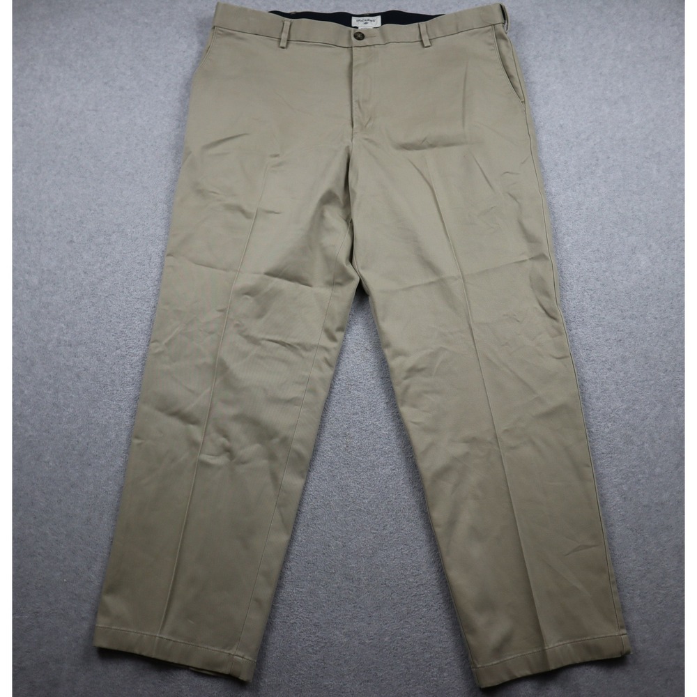 Dockers Chinos Mens 40x32 Relaxed Fit Khaki Stretch Straight Leg Pants Business